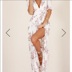 Floral maxi dress! Shows as sold but it is not!
